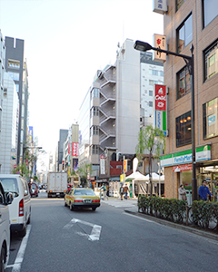 銀座一丁目駅から